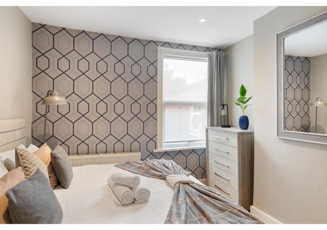 Chic & Radiant Retreat In Harringay Ladder Appartamento Londra